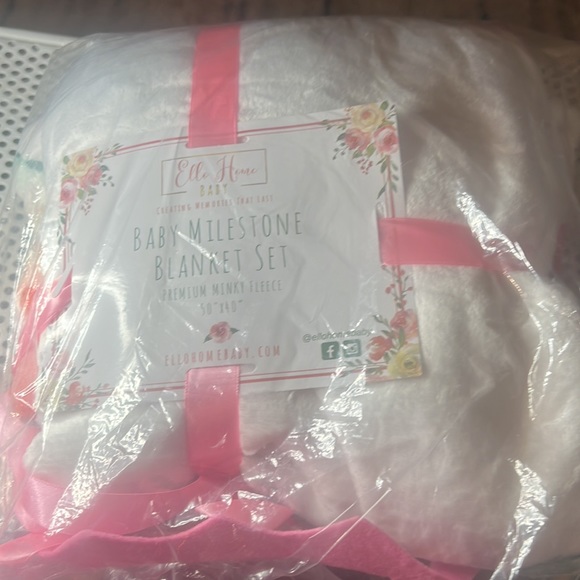 Baby Monthly Milestone Blanket - Personalized Newborn Growth Chart New! - Picture 6 of 7